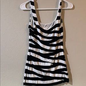Tank/ Striped/ Layered Cloth
